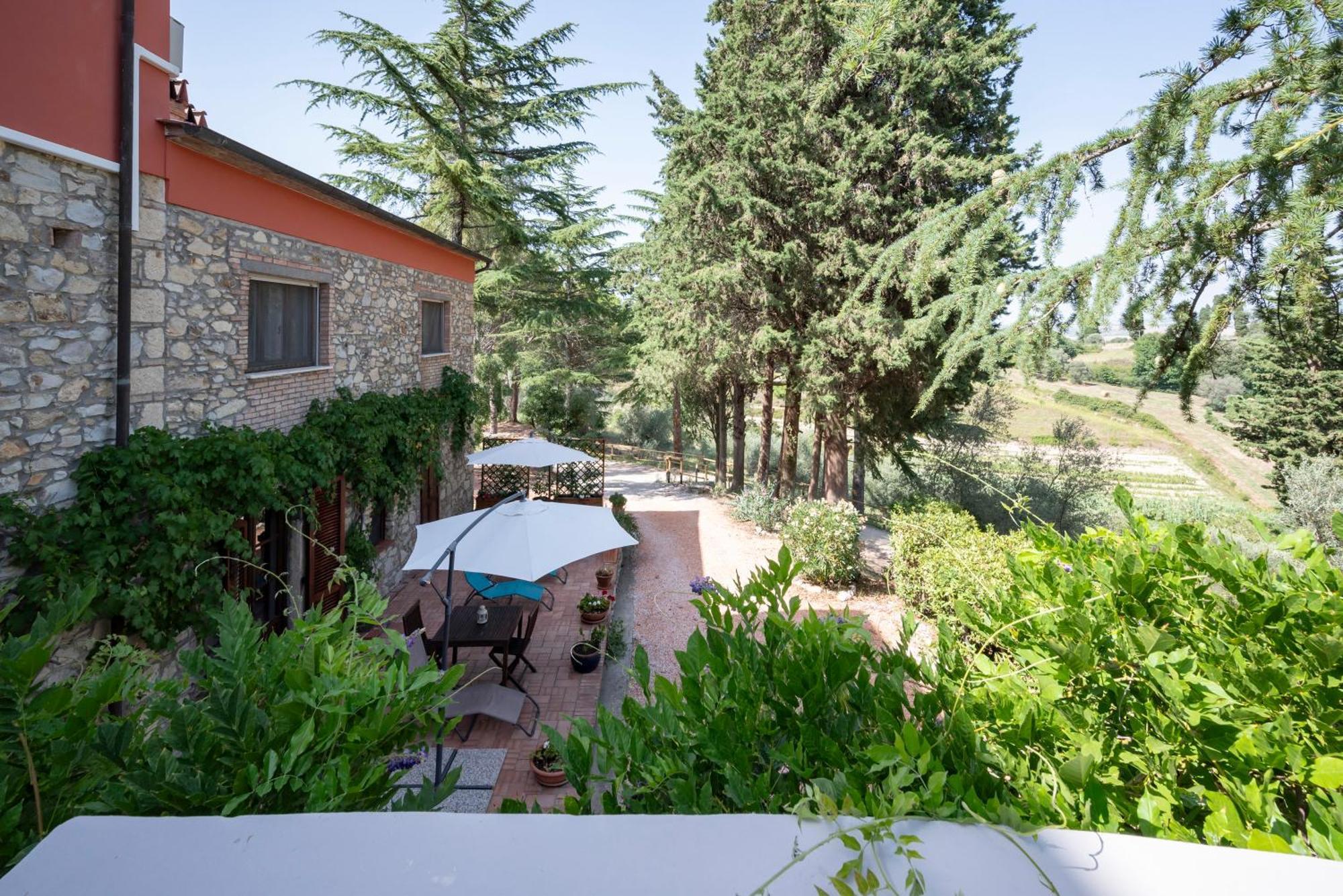 Agriturismo Terre Della Rinascita Castelnuovo della Misericordia Exteriör bild
