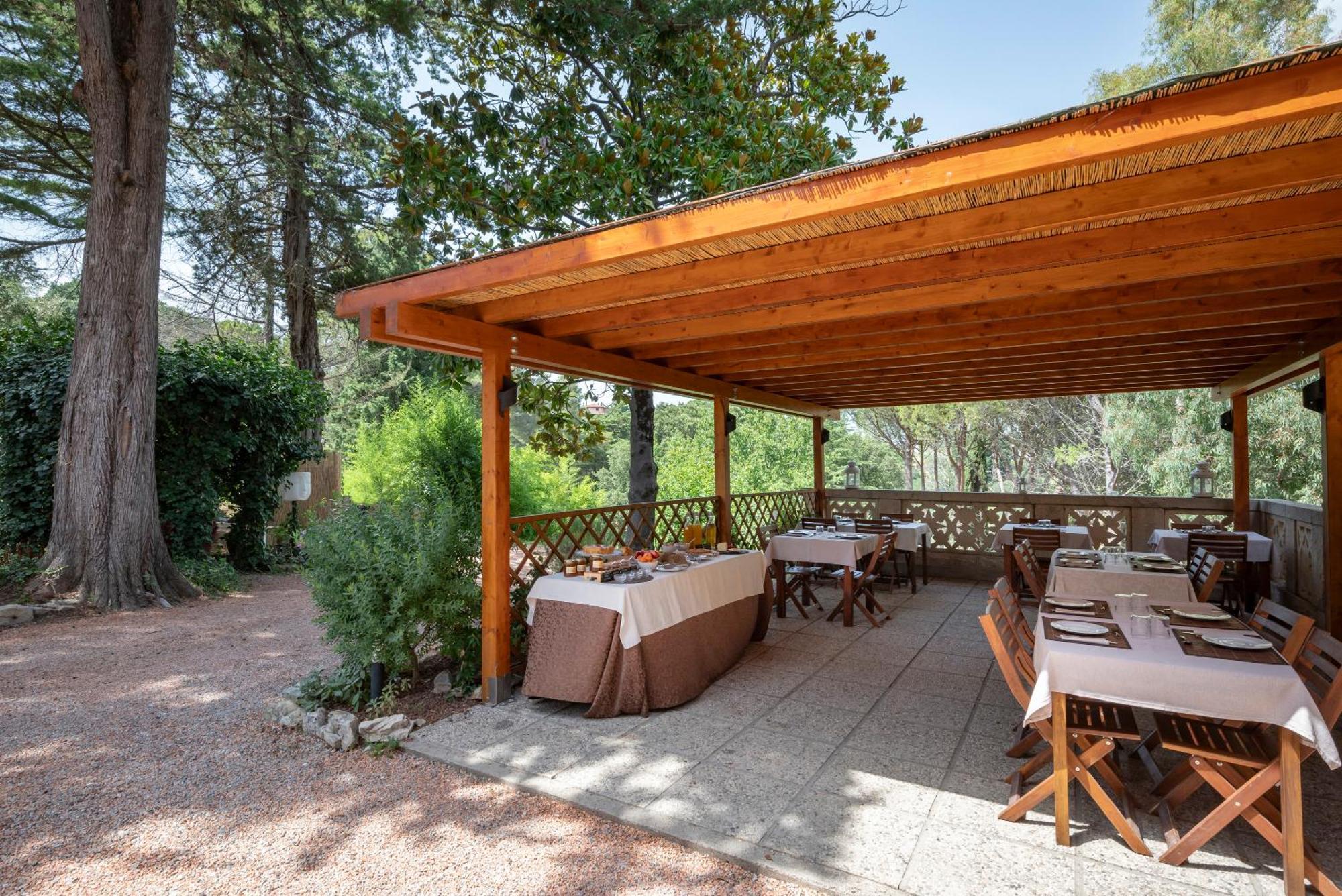 Agriturismo Terre Della Rinascita Castelnuovo della Misericordia Exteriör bild