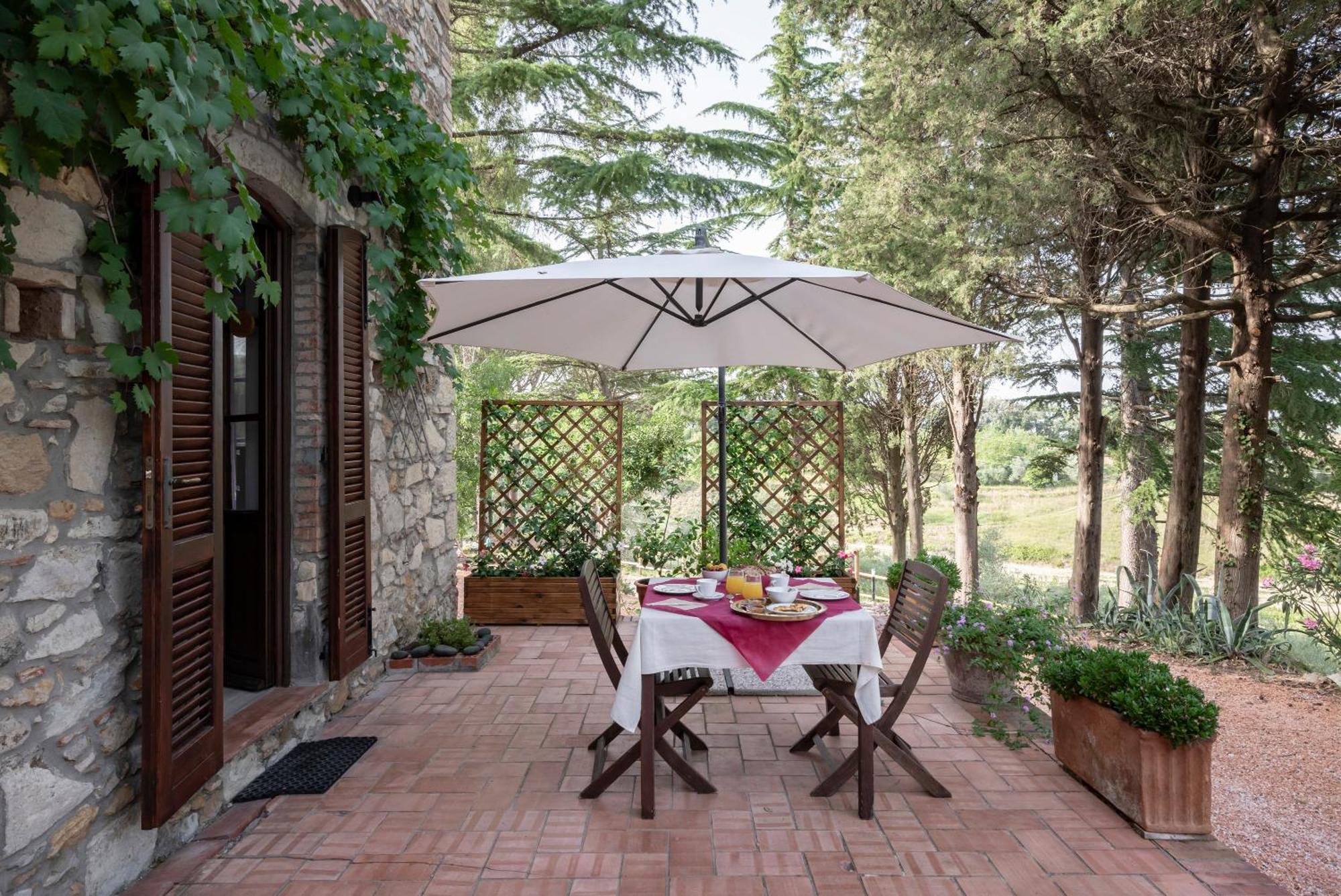 Agriturismo Terre Della Rinascita Castelnuovo della Misericordia Exteriör bild